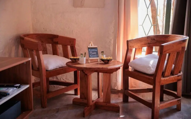 3 Bedroom House Sleeps 6, Mini Bar, Free Parking