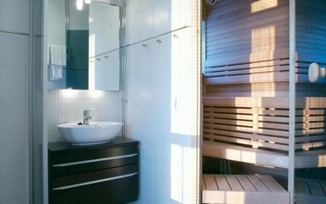 Jugend Home Hotel & Guest Home