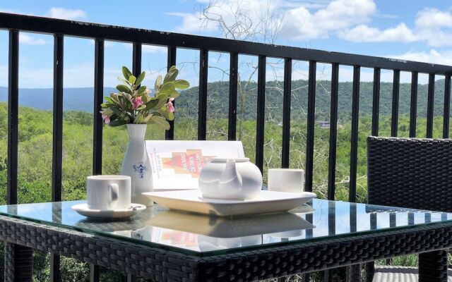 The Lam Resort