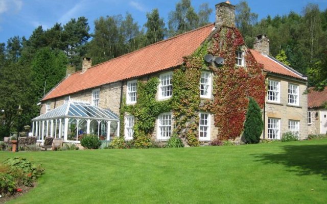 High Dalby House and Cottages