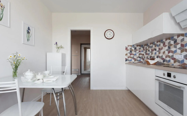 Апартаменты на улице Дыбенко 42