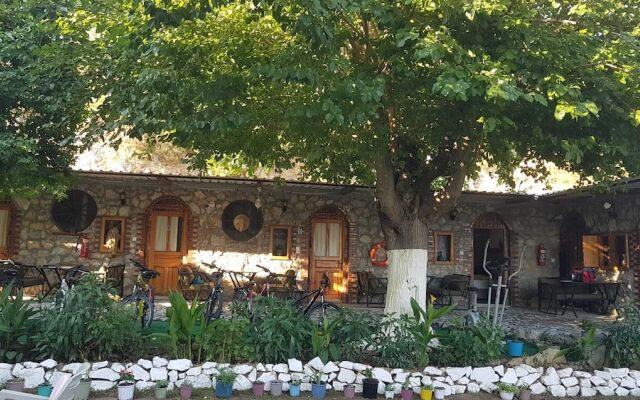 Zirkon Doga Butik Otel