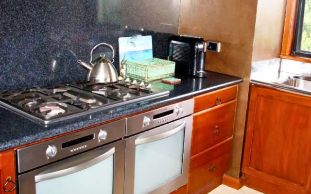 Auwas Island Holiday Home