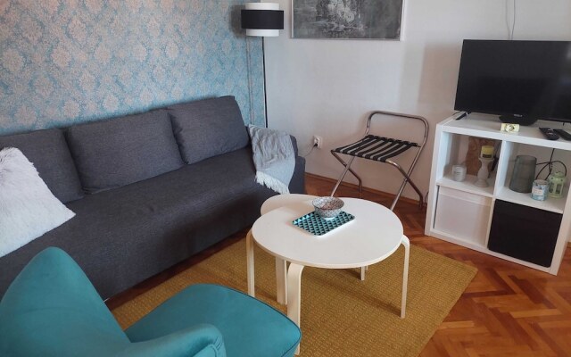 Apartment Saul