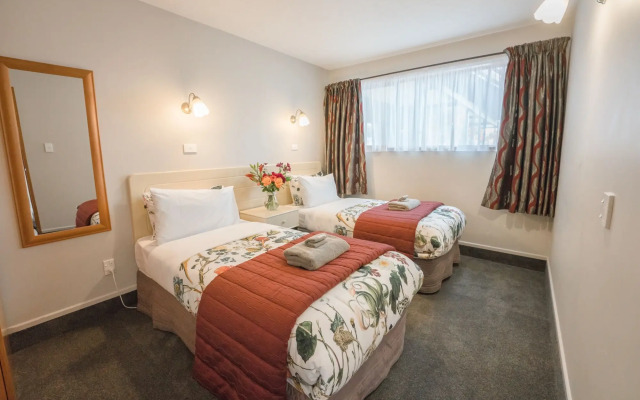 Strathern Motor Lodge