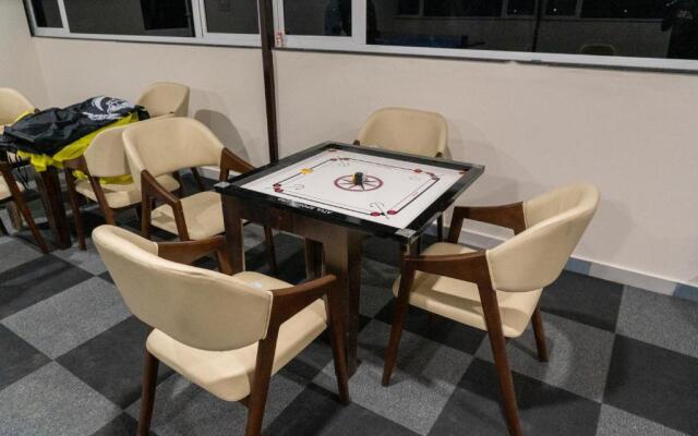 Flamingo Club and Resort Una 3 Km Away from Diu Check Post