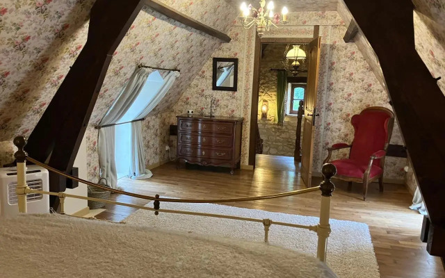 Le Petit Chateau - adults only property
