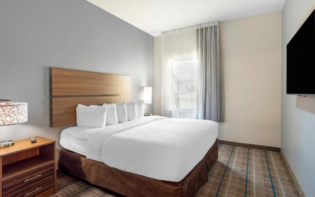 MainStay Suites North - Central York