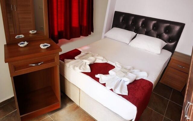 Cesme Marti Apart Otel