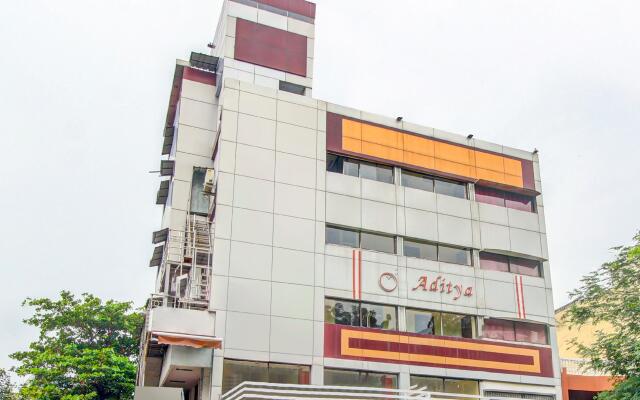 Treebo Trip Hotel Aditya