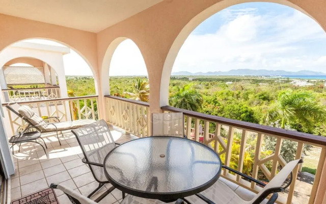 Royal Palms Hotel