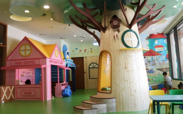 E-Da Royal Hotel