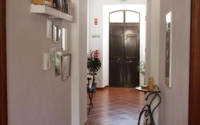 Hostel 1850