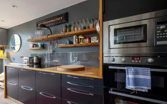 Host Stay Bernard Road Townhouse