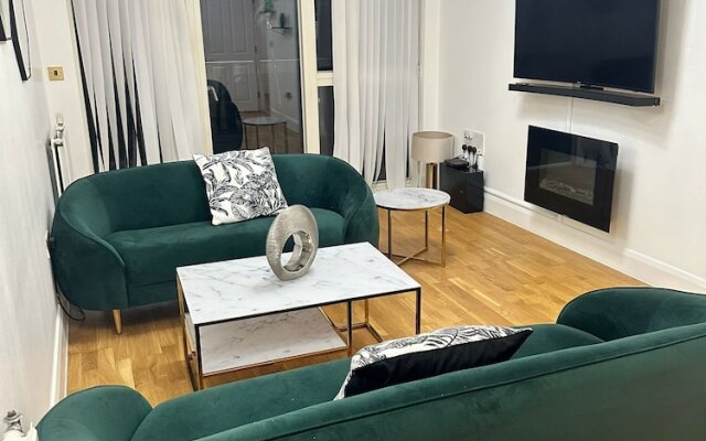 Cosy1-bed Apartment in London Near Excel London