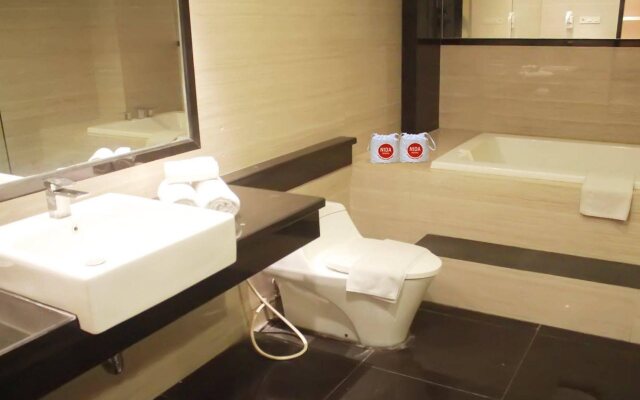 Prime Royal Hotel