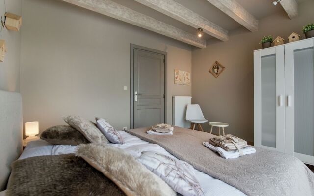 Gorgeous Holiday Home in Sainte-Ode Luxembourg with Garden