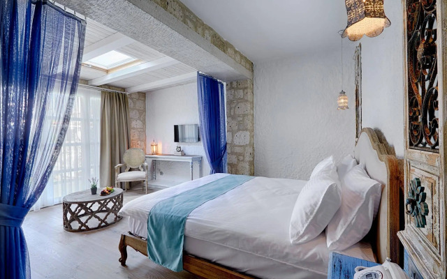 Alakapi Hotel & Villas