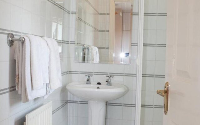 Laburnum Lodge