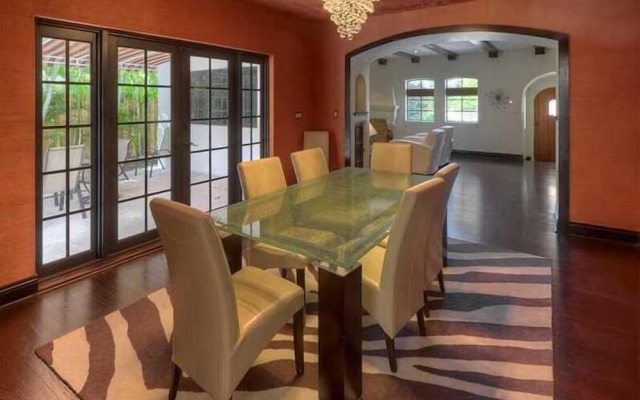 Villa Carol