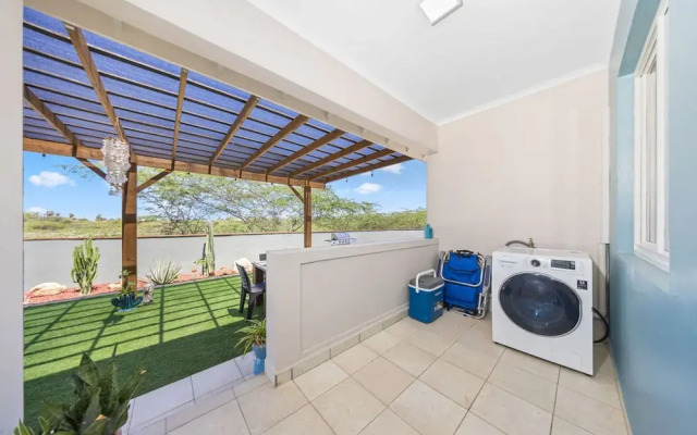 Renovated Privatepool Outdoordining Location
