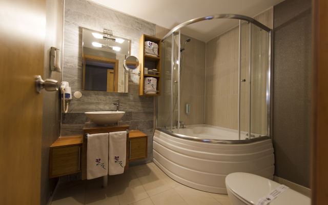 Flora Garden Beach Hotel