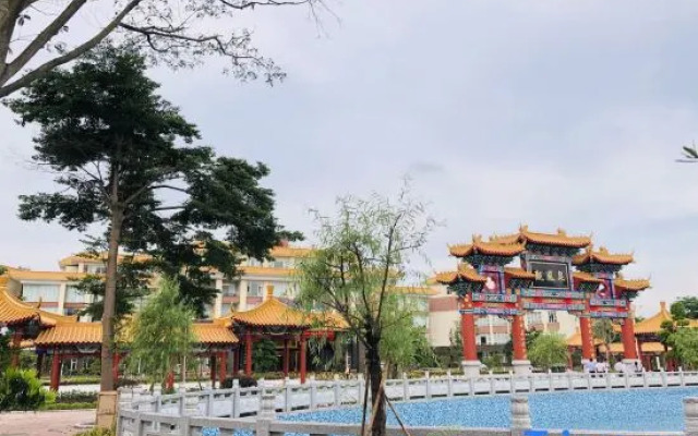 Chaozhou Taian Tang Ruiting Western Suburb Hot Spring Hotel