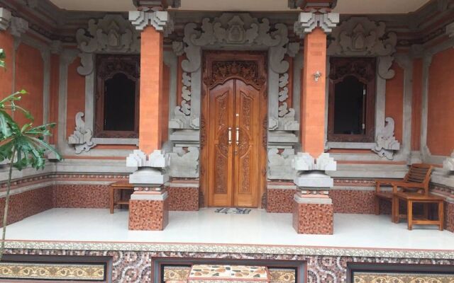 Tri Hita Karana House