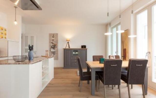 FIRST SELLIN Apartement 23