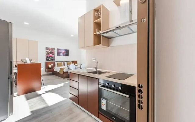 Studio With Amazing Balcony - Kamelia