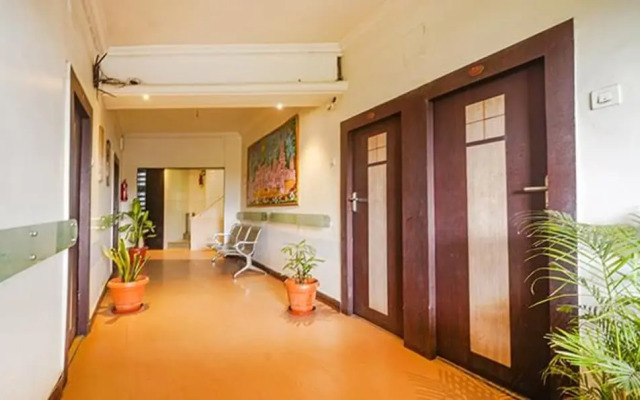 Fabhotel Shravan