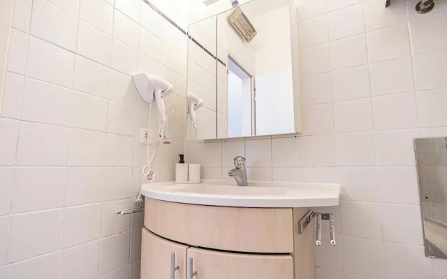 Affordable 2BR With Living Room Vienna