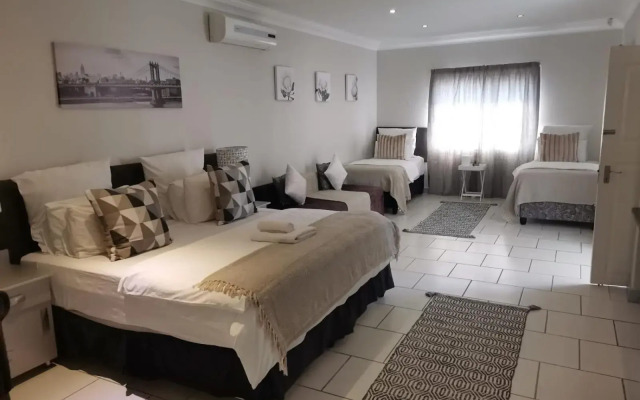 Lion Lodge