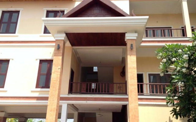 Phisitxay Hotel