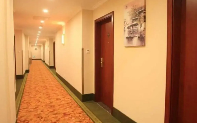 Greentree Inn Suzhou Kunshan Pl Xinxing Rd Express Hotel