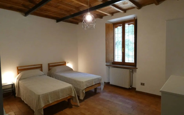 SCAPPO IN UMBRIA,Casale Vallenea