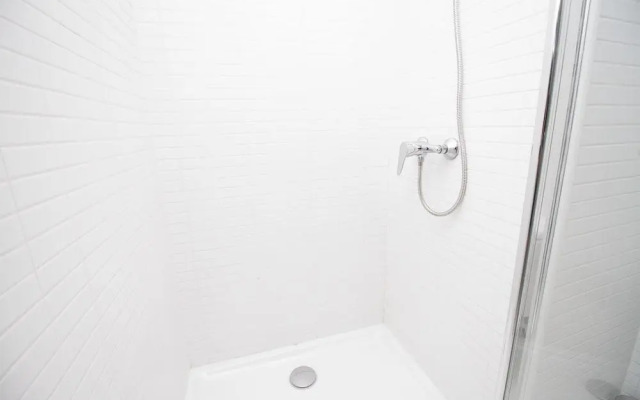 Romantic Studio Dos Aceras by La Recepcion