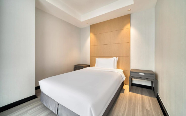 Yiwu International Mansion Hotel