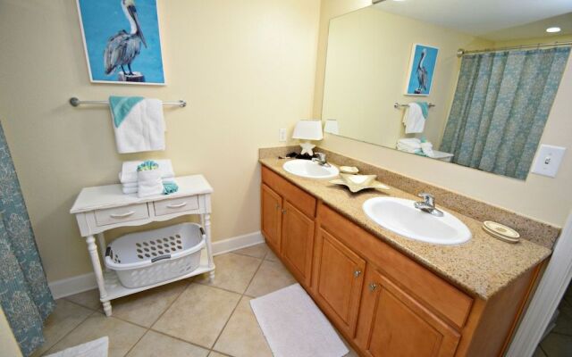 Sanibel 505 by RedAwning