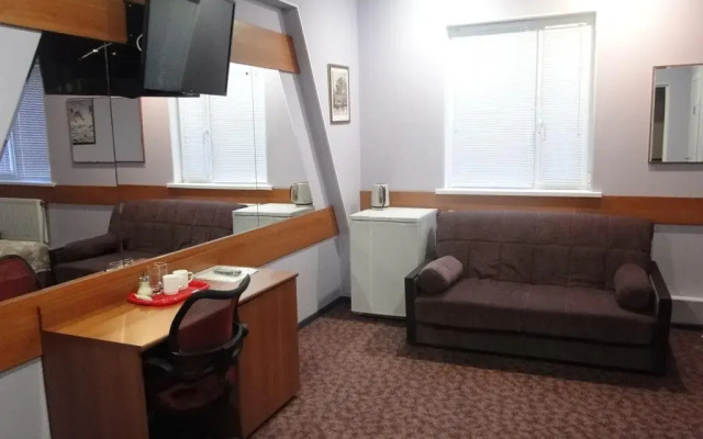 Mini-hotel "Alfa"