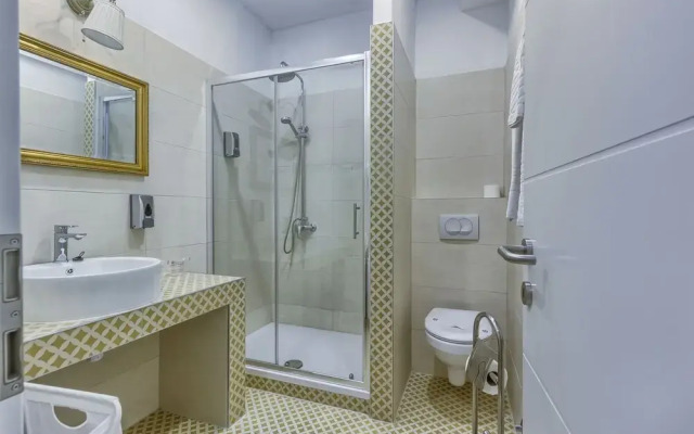 Split Urban Rooms III