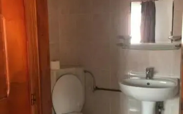 Zsuzsanna Paraszthaz