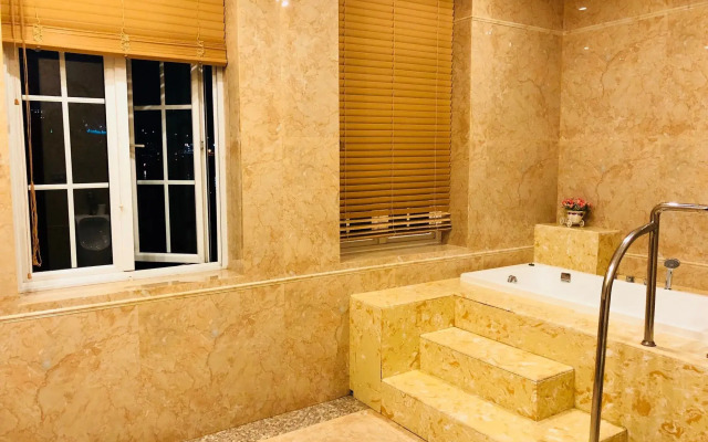 Anh Duong Hotel and Spa