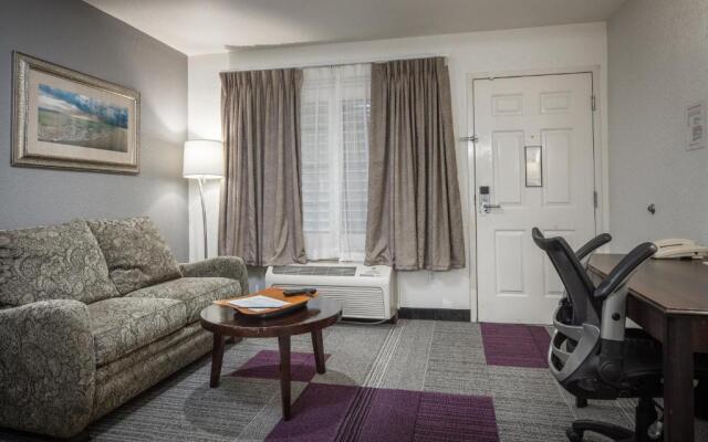 Atherton Park Inn & Suites
