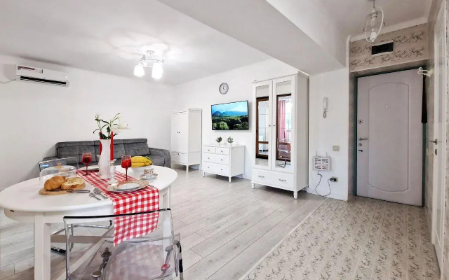 Apartments in the Samal microdistrict-3 9