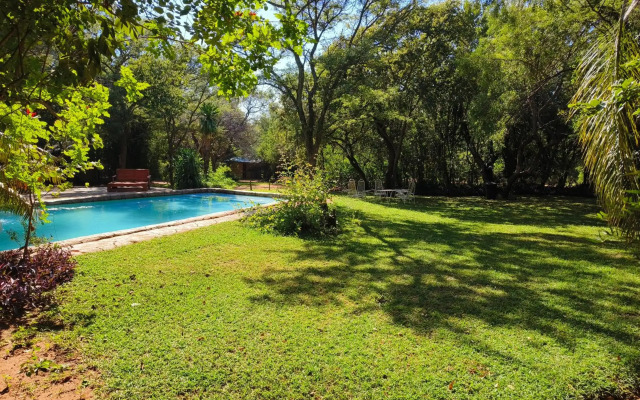 Shangrila Innibos Country Lodge