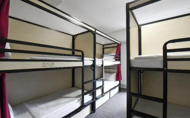 Kinlay House Eyre Square Hostel