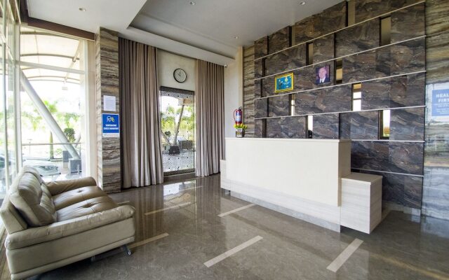 Hotel Grand Parivaar