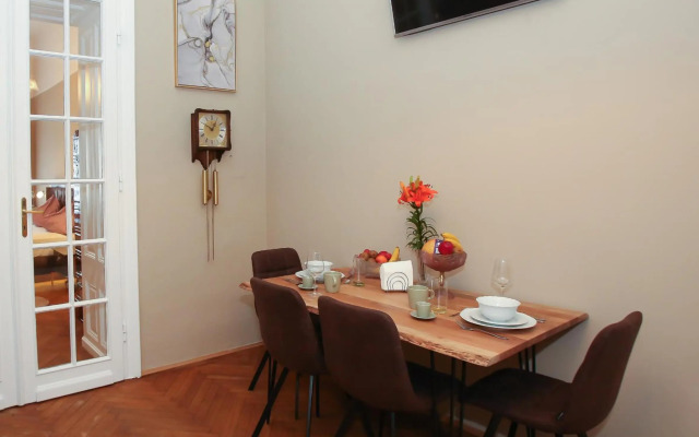 Apartments Vienna Opera