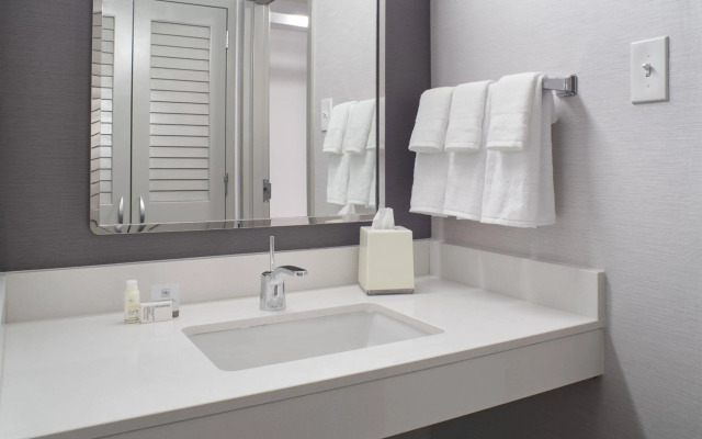 Courtyard by Marriott Chicago Lincolnshire